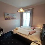 Karntnerhof Velden By S4y Velden am Wörthersee