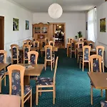Karntnerhof Velden By S4y Hotel