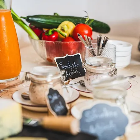 Kaerntnerhof Velden - Zum Schankbaron Velden am Wörthersee