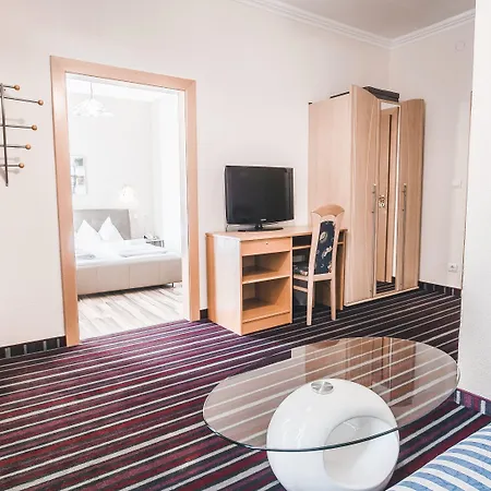 Kaerntnerhof Velden - Zum Schankbaron 3*