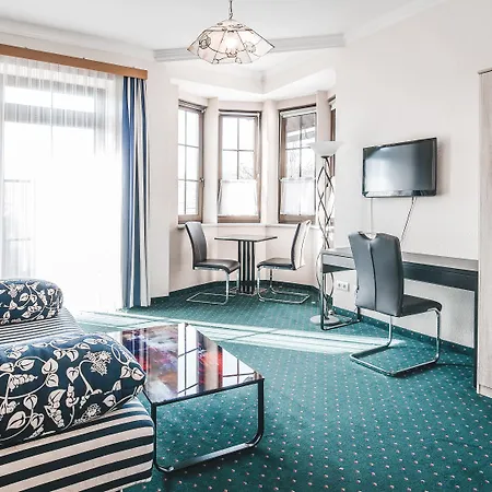 Kaerntnerhof Velden - Zum Schankbaron Hotel