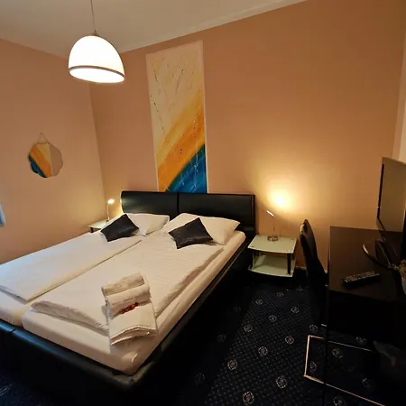 Hotel Kaerntnerhof Velden - Zum Schankbaron Velden am Wörthersee