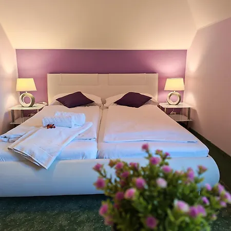 Karntnerhof Velden By S4y Hotel