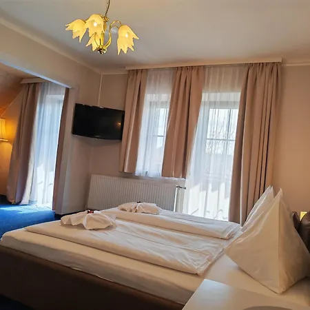 Ξενοδοχείο Kaerntnerhof Velden - Zum Schankbaron