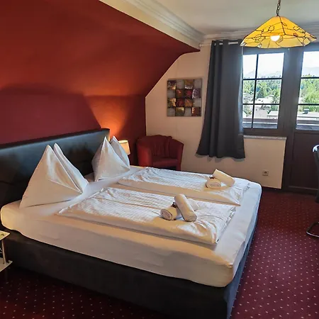 Kaerntnerhof Velden - Zum Schankbaron Hotel 3*