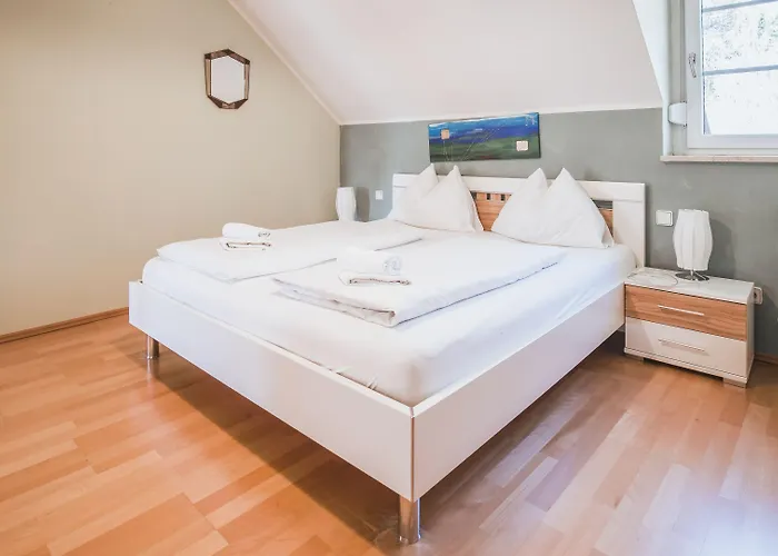 Kaerntnerhof Velden - Zum Schankbaron Hotel 3*