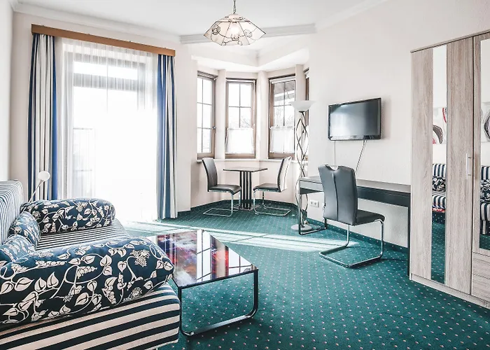 Kaerntnerhof Velden - Zum Schankbaron Hotel