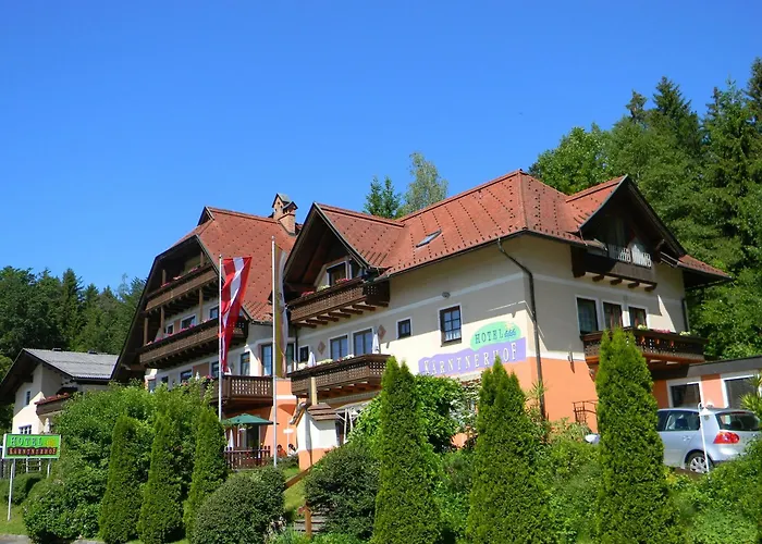 Ξενοδοχείο Kaerntnerhof Velden - Zum Schankbaron 3*