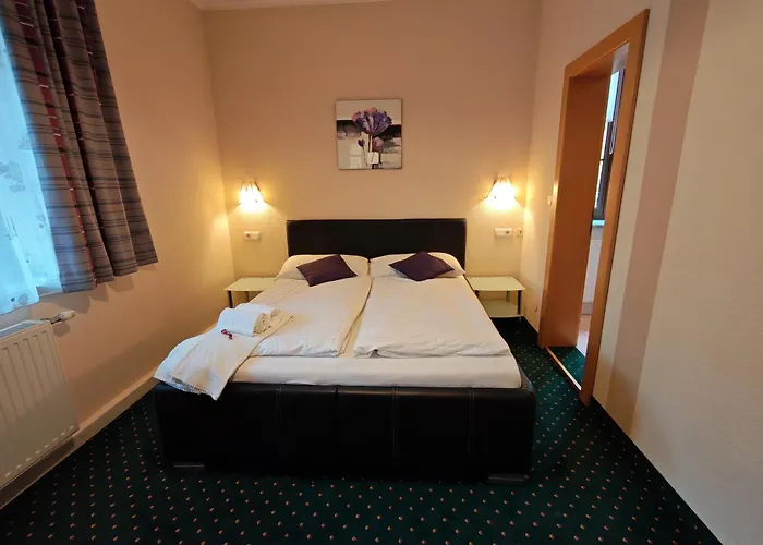 Kaerntnerhof Velden - Zum Schankbaron Hotel 3*