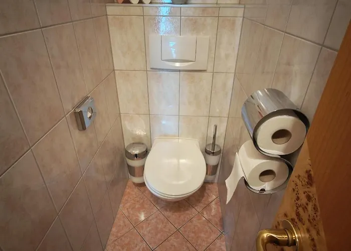 Hotel Kaerntnerhof Velden - Zum Schankbaron 3*