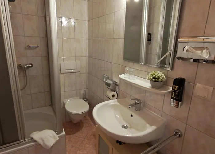 Karntnerhof Velden By S4y Hotel 3*