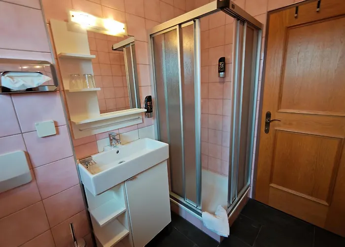 Kaerntnerhof Velden - Zum Schankbaron 3* Velden am Wörthersee