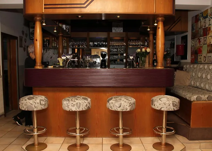 Ξενοδοχείο Kaerntnerhof Velden - Zum Schankbaron