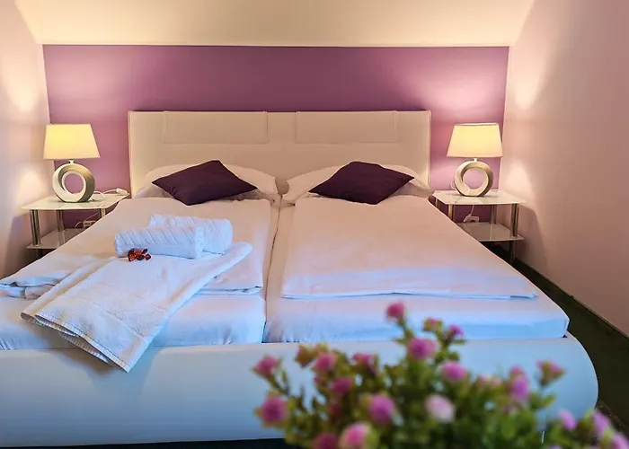 Kaerntnerhof Velden - Zum Schankbaron Hotel